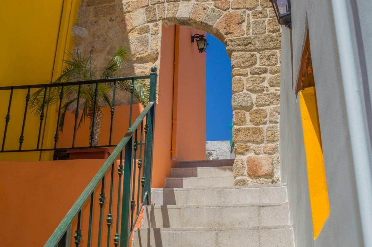 Colours - Old Town - Studios Rhodes City Luaran gambar